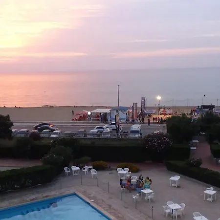 In Con Terrazza E Vista Mare